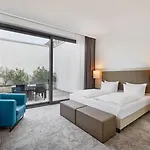 إتش4 4*