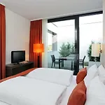 إتش4 4*