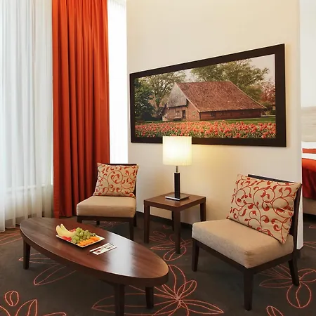 H4 Hotel