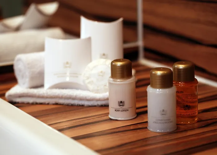 H4 Ξενοδοχείο