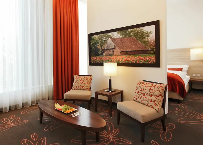 H4 Ξενοδοχείο