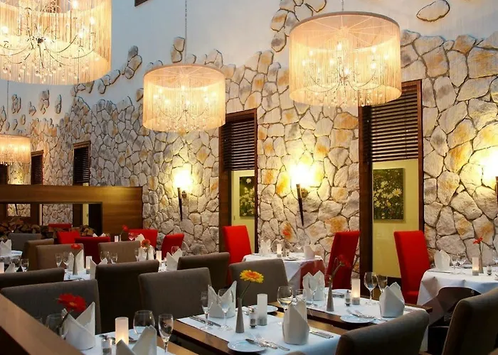 H4 Ξενοδοχείο